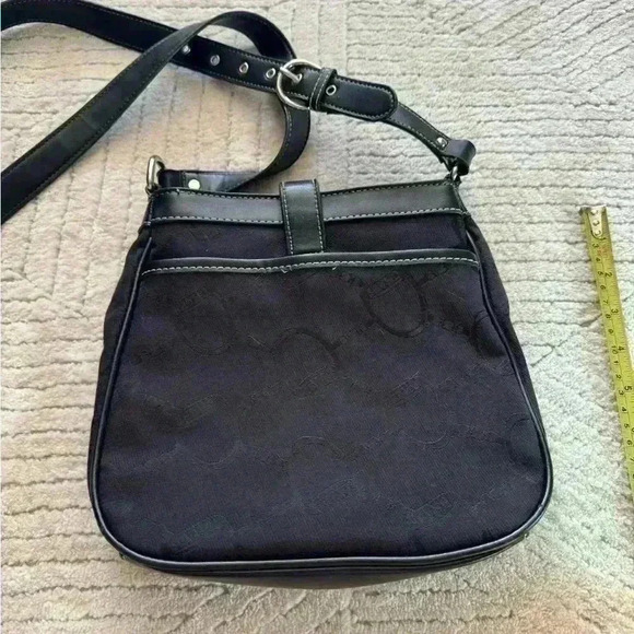 Chaps crossbody purse black - Picture 4 of 8